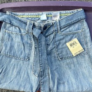 Lucky Brand Cropped Jeans